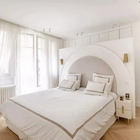 Elegant 3br By Arc De Triomphe By Melvane Luxury Апартаменты