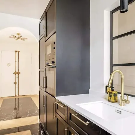 Elegant 3br By Arc De Triomphe By Melvane Luxury Διαμέρισμα *