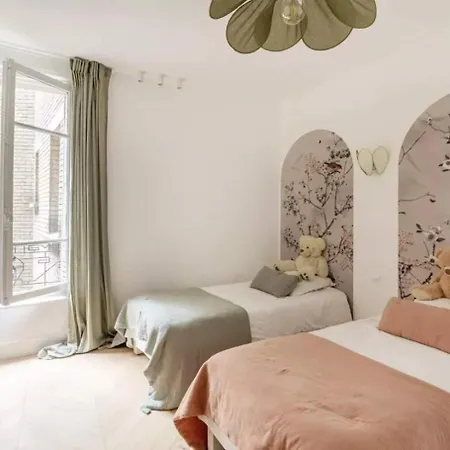 Elegant 3br By Arc De Triomphe By Melvane Luxury Нёйи-сюр-Сен